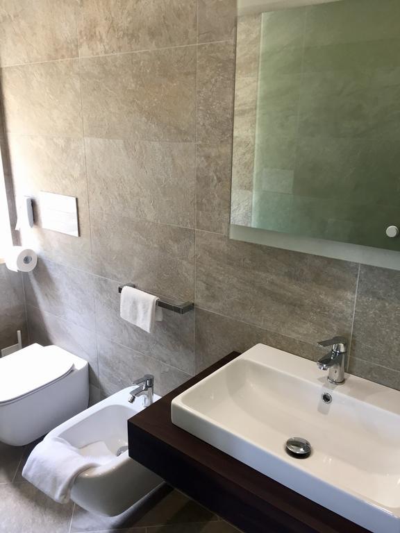 Hotel Mercedes Limone sul Garda Extérieur photo